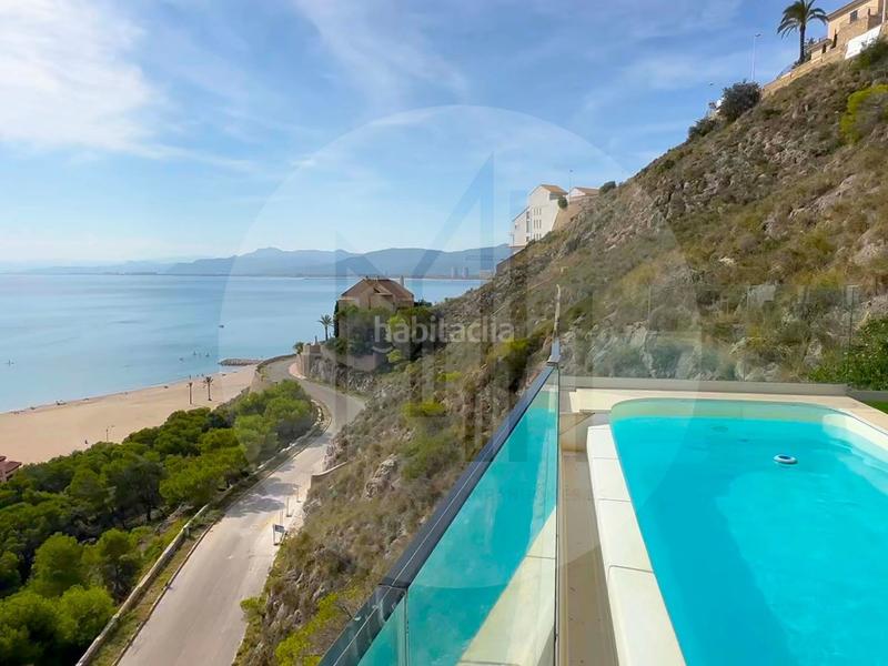 Foto cf2e2da7-f707-4b19-8b51-5f4b47458886. Rent chalet with pool in El Faro Cullera