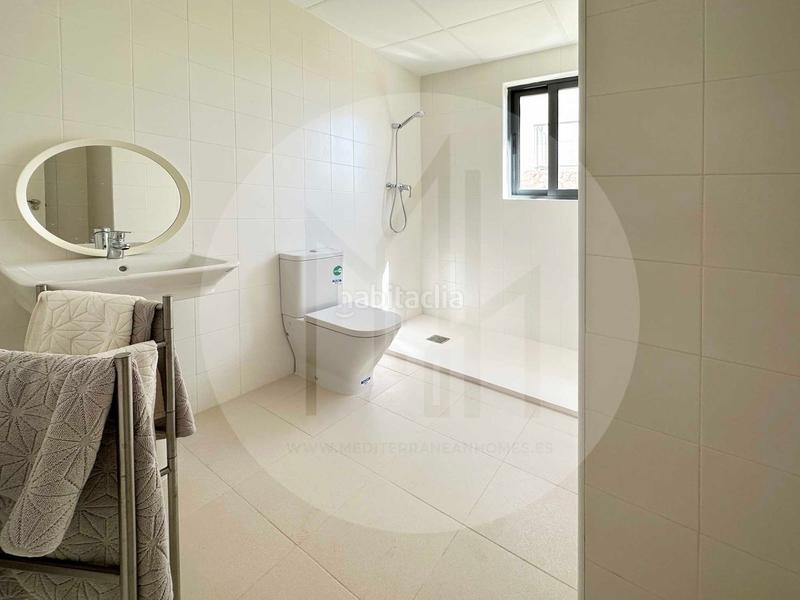 Foto e8af6b7b-cacf-4130-bc46-9f0983c5204a. Chalet en El Faro Cullera