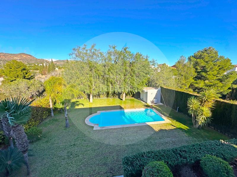 Foto 32617dec-cddd-4239-96c9-c8c41299c43f. Chalet with heating parking pool in Alfinach - Monasterios Puçol