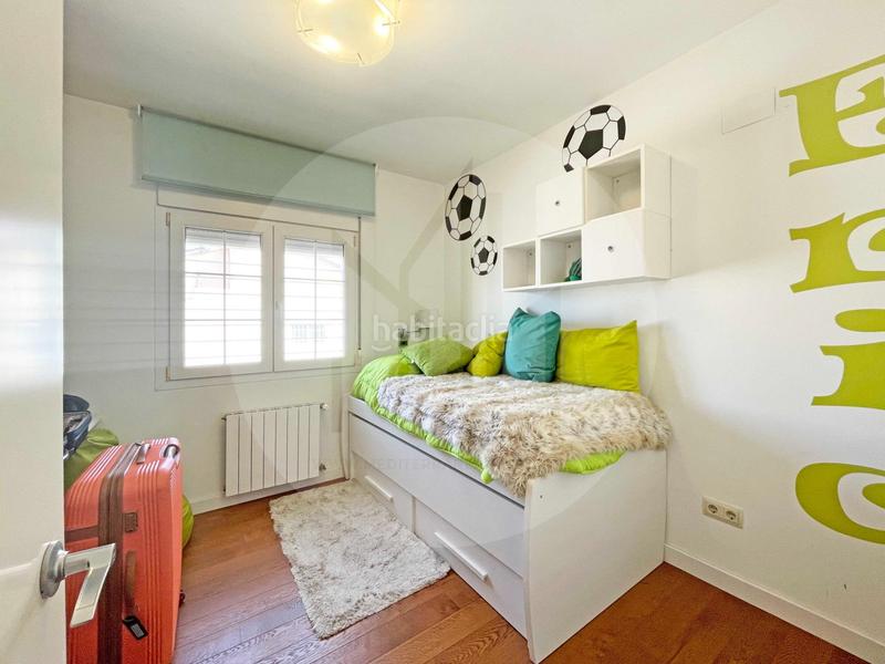 Foto a46389db-3c90-4980-91bd-f2b972f6d5f0. Xalet amb calefacció aparcament piscina a Entrepinos Eliana (l´)