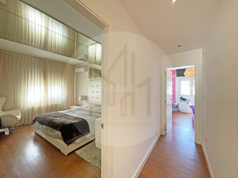 Foto f732e91d-607d-456f-9623-2389bbf34dbd. Xalet amb calefacció aparcament piscina a Entrepinos Eliana (l´)