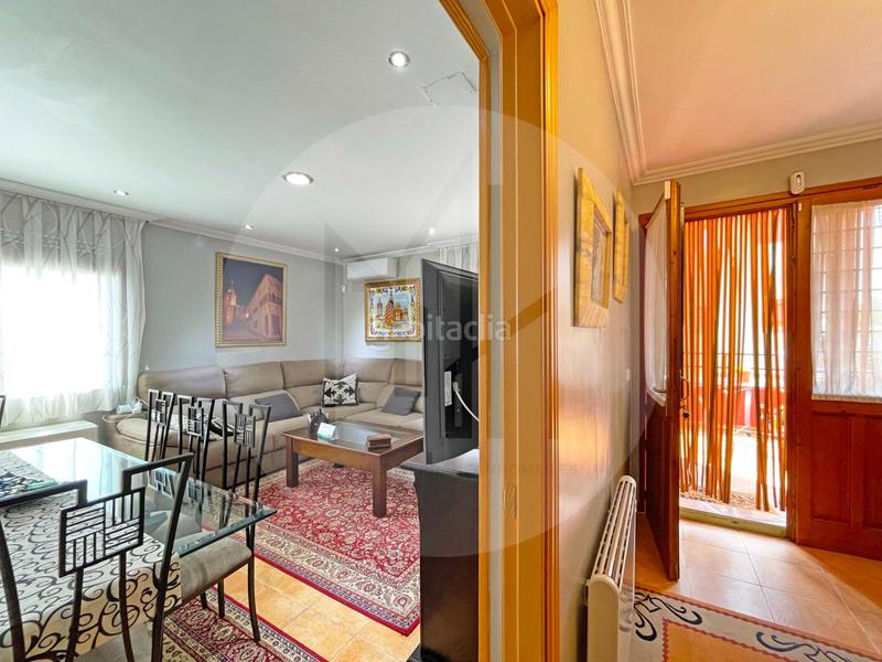 Foto 19a04e3d-61f9-4a7b-882b-9db28f7488f7. Maison avec piscine dans Las Pedrizas Chiva