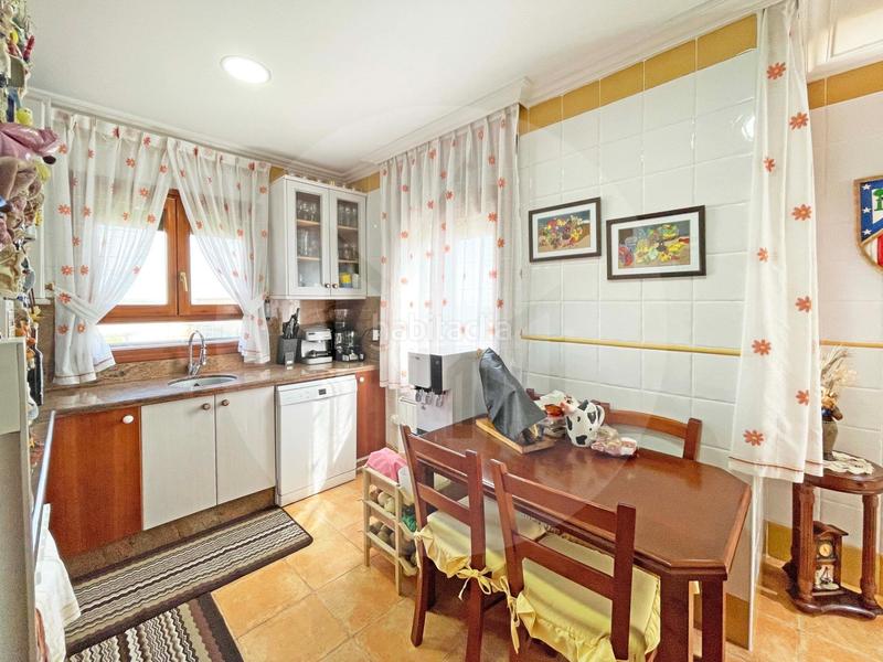 Foto 6552f7a9-bf8a-4b68-bffa-8228a48ee066. Maison avec piscine dans Las Pedrizas Chiva