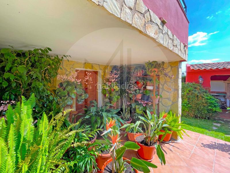 Foto 708645b1-46ac-40b2-bcdf-e4c0b6fe2a86. Maison avec piscine dans Las Pedrizas Chiva