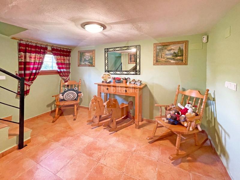 Foto 97736a36-1ba2-440e-8e98-94185c7e7105. Maison avec piscine dans Las Pedrizas Chiva