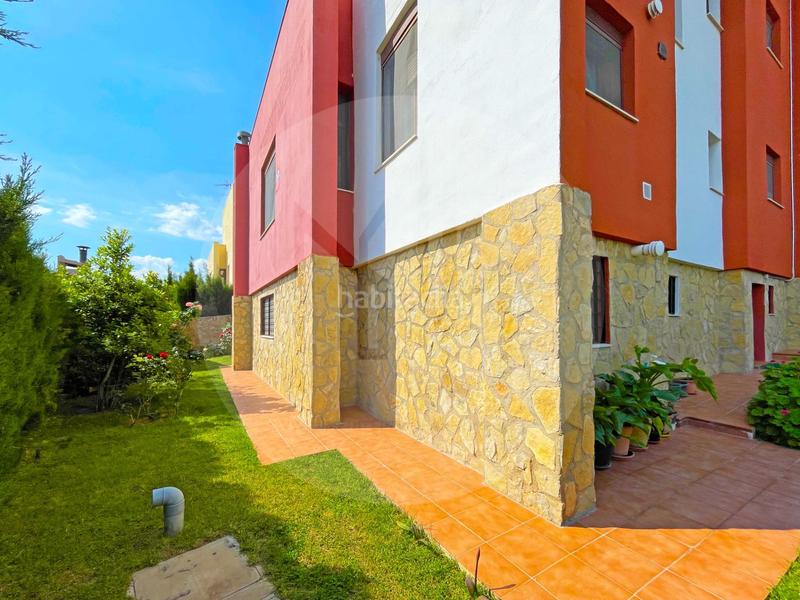 Foto bc6fe493-5ac4-414d-9368-96bf9d8db37e. Maison avec piscine dans Las Pedrizas Chiva