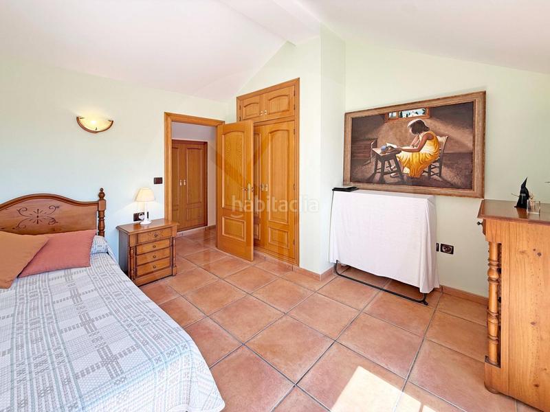 Foto a8fd9840-e354-43f9-9d77-362a8b10ca2d. Chalet con riscaldamento parcheggio piscina in Corinto-Almardà Sagunt
