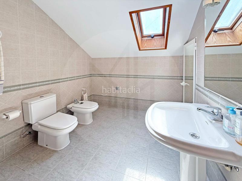 Foto f4e9ff9e-173c-43aa-bd3f-94ee3a78fa8f. Chalet con riscaldamento parcheggio piscina in Corinto-Almardà Sagunt