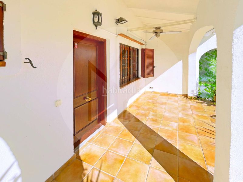 Foto 15372d9b-1638-43dc-9b76-7cf8c7c00310. Semi detached house with parking in Alcossebre