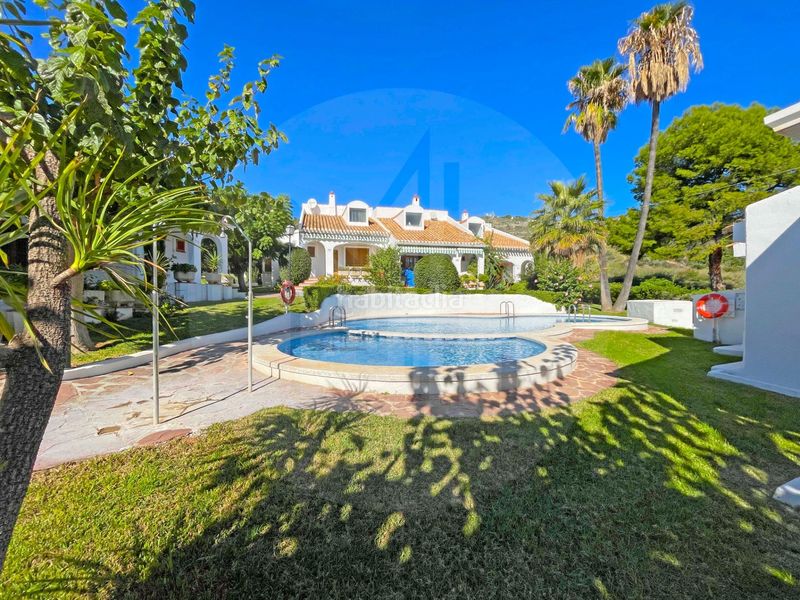 Foto 2acded91-e014-41ec-bd7f-34ddae45e818. Semi detached house with parking in Alcossebre