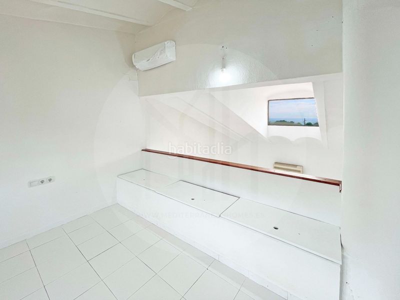 Foto db3a8001-0807-46aa-ab8f-eb7171779797. Semi detached house with parking in Alcossebre