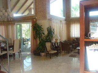 House in Paseo COSTERA DE LA