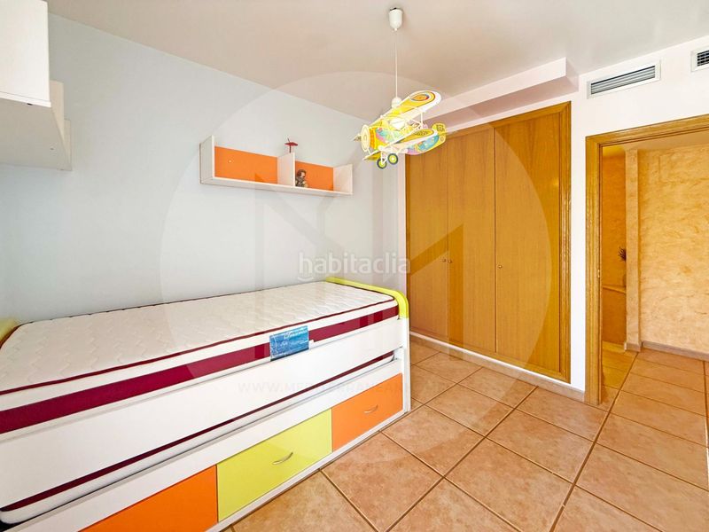 Foto 9860ae6f-80ff-4556-a83a-c0022be632c3. Casa adossada amb aparcament a Massamagrell