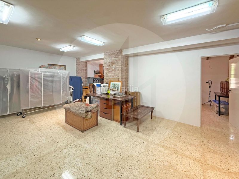 Foto d0b3cc04-4428-4b0d-a72e-b3a47f58a2c0. Chalet en Riba - roja de Túria