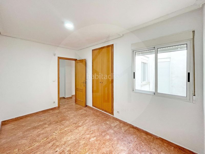 Foto 6dc04e29-8229-40d9-8d97-bf7e72b21d08. Pis a Alfafar