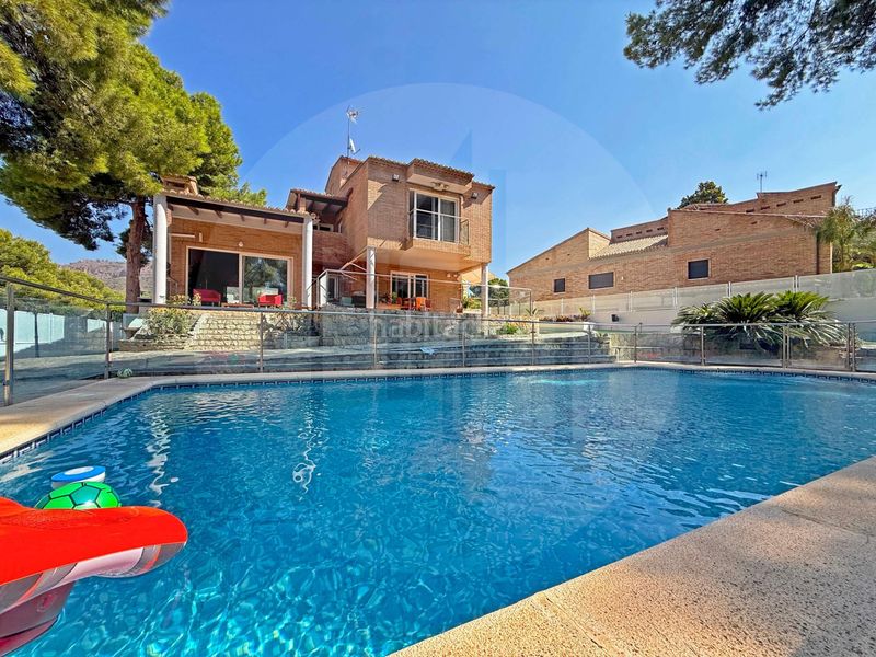 Foto cab27c85-b340-4473-99a0-6cdc6cc9d4b5. Lloguer xalet amb calefacció aparcament piscina a Puçol