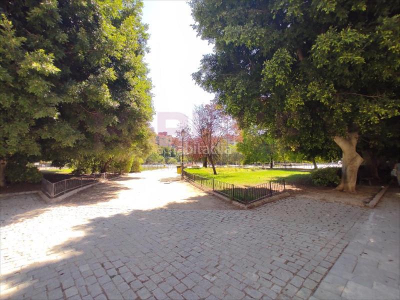 Foto 285e47cd-ae80-4608-a2c3-048eca78c7d8. Local comercial a Barrio de Patraix Valencia