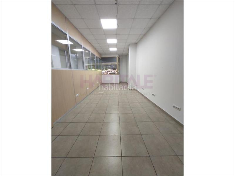 Foto 395f7aa2-5905-4237-a019-4ce473d1ff6b. Local comercial a Barrio de Patraix Valencia
