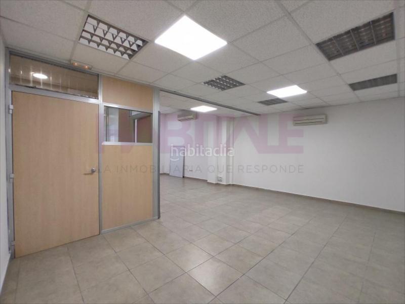 Foto 5a373b46-5d57-4167-a366-b31c87cdda3b. Local comercial a Barrio de Patraix Valencia