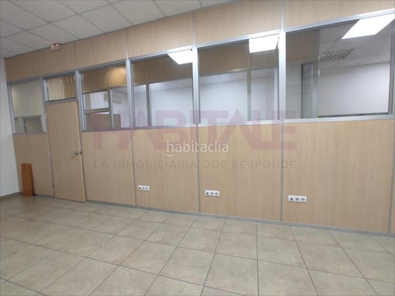 Foto 6c473d63-4e33-456e-ad6a-5d26970573cd. Local comercial a Barrio de Patraix Valencia
