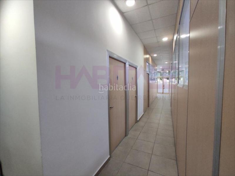 Foto 9dbf6106-84a6-43b8-9fed-842b284c12d3. Local comercial a Barrio de Patraix Valencia