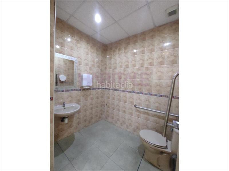 Foto 9df855b2-6781-4bca-b992-79527be47df4. Local comercial a Barrio de Patraix Valencia