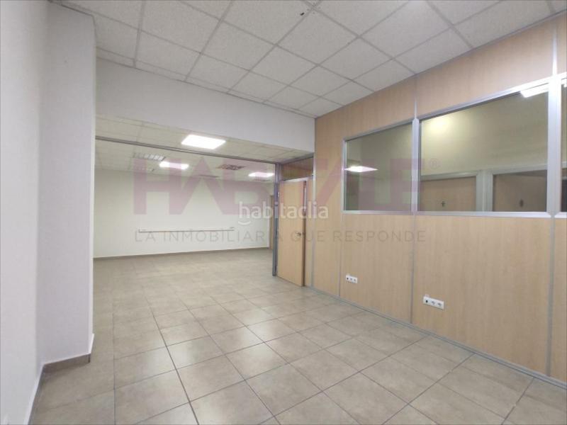 Foto acd71530-d955-4974-9c61-1250d9376412. Local comercial a Barrio de Patraix Valencia