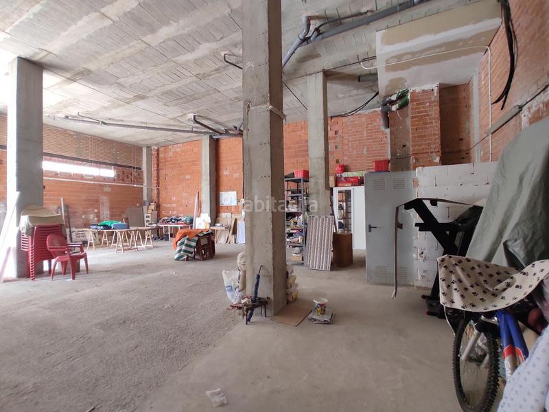 Foto 4e0de469-40b0-4ff6-a560-0b1b11b8c222. Location local commercial dans Ausias March Alboraya