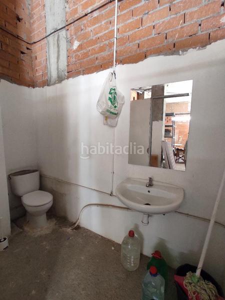 Foto 015196aa-2d99-49d4-90a7-9f425e2be673. Rent business premise in Ausias March Alboraya