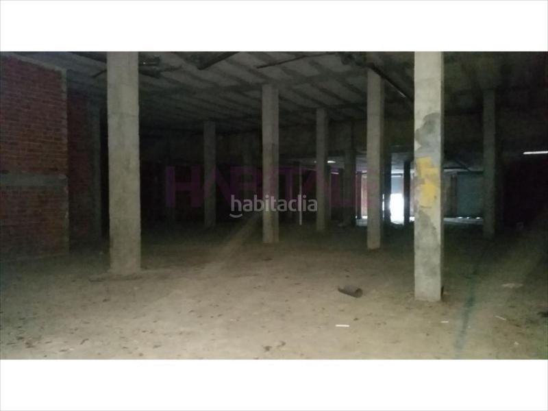 Foto a06e995e-7170-471c-b41d-785f2ccf788c. Local comercial en Canals