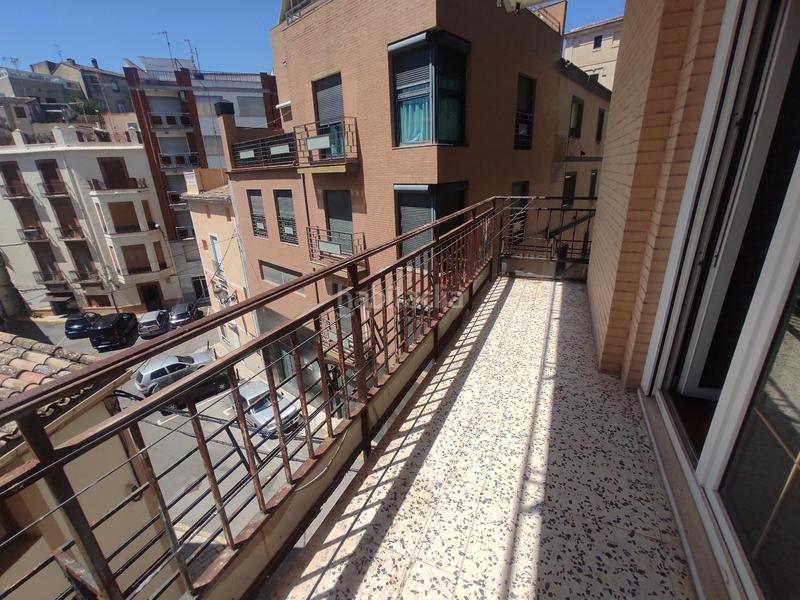 Foto b2b69a84-8878-4be8-bfcb-393a5733dfdd. Piso .oportunidad exclusiva.luminosa y soleada vivienda en venta .toda exterior con dos balcones, con unas excelentes vist en Bocairent