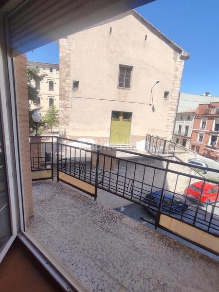 Foto b782923c-c869-451e-9ff2-b91bb2278959. Piso .oportunidad exclusiva.luminosa y soleada vivienda en venta .toda exterior con dos balcones, con unas excelentes vist en Bocairent