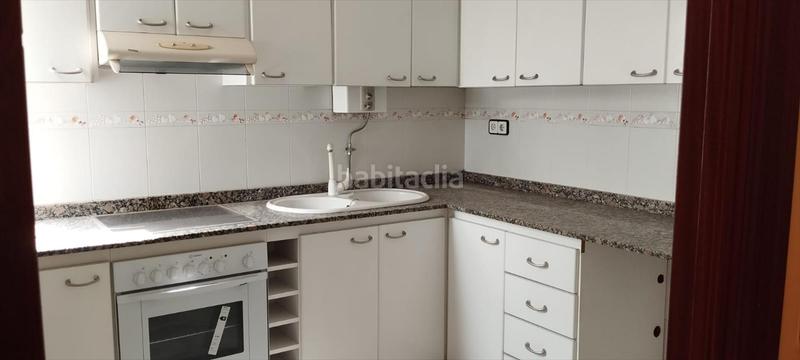 Foto e36a71bd-4e76-4048-ba09-e241a9c52a51. Piso .oportunidad.inmueble en venta en puzol.consta de 73 m. distribuidos en tres habitaciones dos dobles y una individual y una de la en Puçol