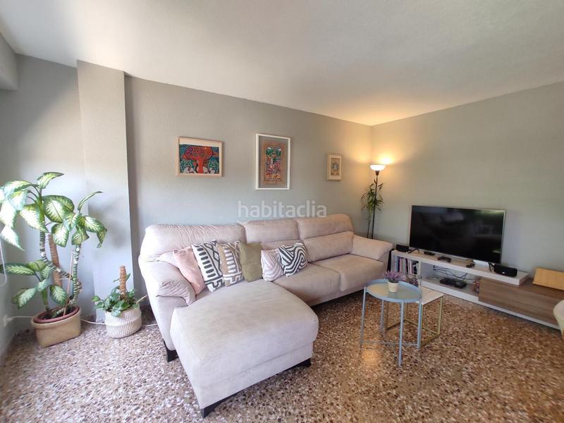 Foto 454c5250-e2a2-472b-b411-a9d545124a6f. Piso .oportunidad exclusiva.luminoso y soleado inmueble en venta en benimámet.exterior, con dos orientaciones este y oeste, ideal para en Valencia
