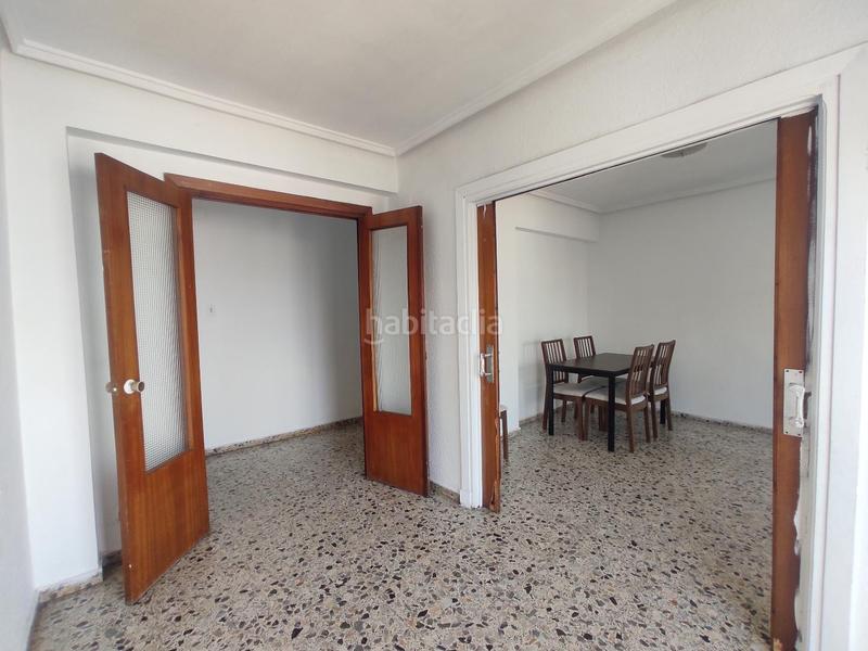 Foto a03d0551-7419-474a-b21c-e8901f1679c6. Piso .oportunidad exclusiva.luminoso y soleado inmueble en venta en la saïdia, en el barrio de Tormos.consta de 90 m. de superficie con en Valencia