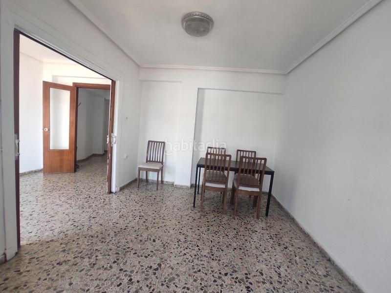 Foto c56fb951-623a-4363-82a3-f83cbcf3a006. Piso .oportunidad exclusiva.luminoso y soleado inmueble en venta en la saïdia, en el barrio de Tormos.consta de 90 m. de superficie con en Valencia