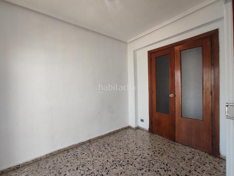 Foto cc5e60aa-3096-4c4e-90f2-3ca5c297e8b8. Piso .oportunidad exclusiva.luminoso y soleado inmueble en venta en la saïdia, en el barrio de Tormos.consta de 90 m. de superficie con en Valencia