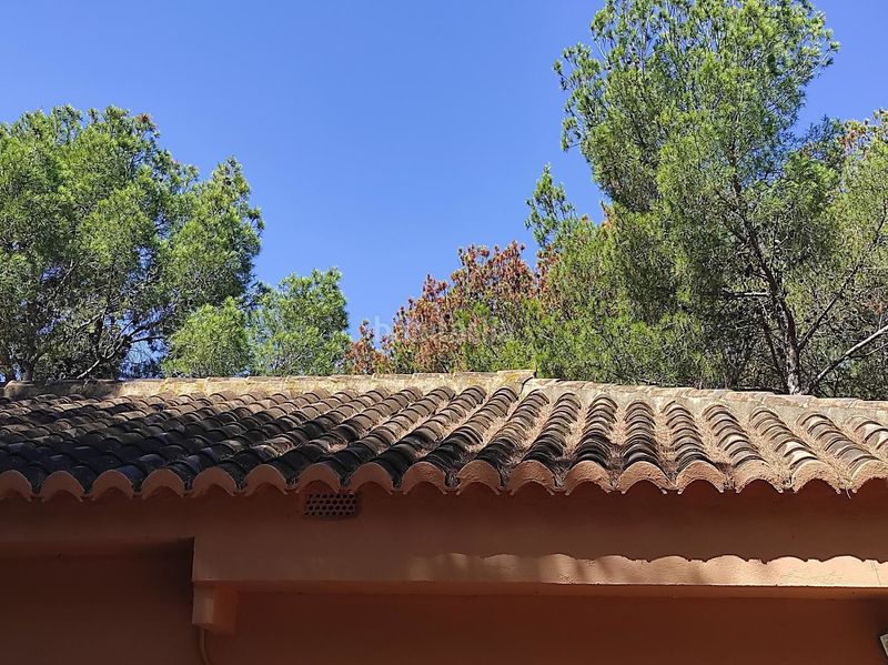 Foto e5113ed9-bbbf-4d8e-bf23-44fa8270da24. Casa amb piscina a Casco Urbano Náquera