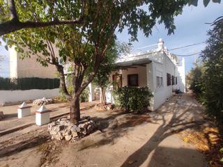 Casa a Monserrat. .oportunidad exclusiva.increíble chalet en venta situado en la z