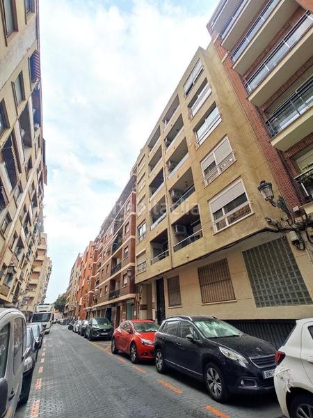 Foto 3565ff14-13a3-45d0-9129-e6152f1b5114. Parking voiture dans El Carme Valencia