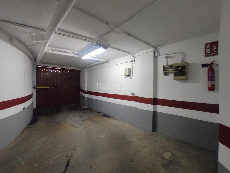 Foto 807fdb65-fda0-433f-857b-d0d09d9f0e1d. Parking voiture dans El Carme Valencia