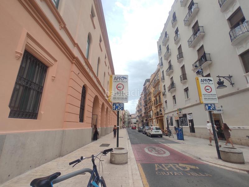 Foto b8c09fe4-7c82-48a5-a2e4-f86bb0d36314. Parking voiture dans El Carme Valencia