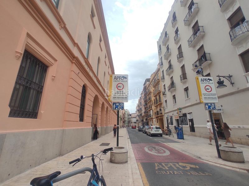 Foto 15b19527-b645-4059-bc6c-169c10b76af4. Aparcament cotxe a El Carme Valencia