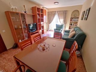 Appartement à Barrio Benicalap. .oportunidad exclusiva.luminoso y soleado inmueble en venta, en
