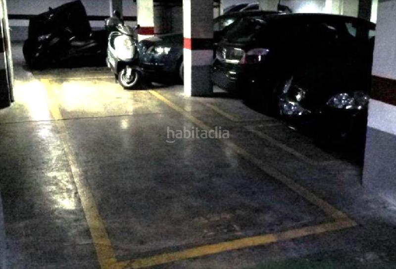 Foto c298c04e-d420-49c4-9218-deb3546d29f1. Autoparkplatz in La Creu del Grau Valencia