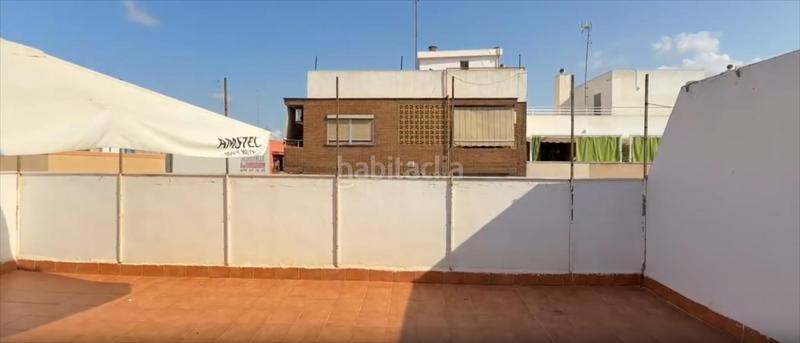 Foto f51e9872-3e03-485e-9078-317efff907d9. Affitto attico in Torrefiel Valencia