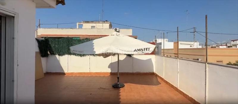 Foto d4ebd730-c1b5-441e-bc29-6167d4428b6f. Miete dachwohnung in Torrefiel Valencia