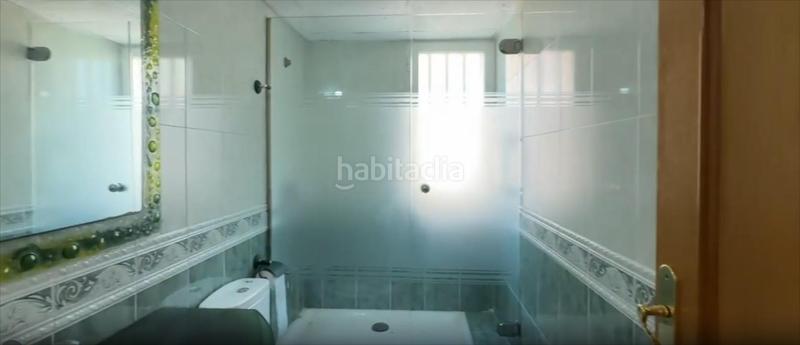 Foto d83c0c5c-d879-437f-abc1-4315f4657c40. Miete dachwohnung in Torrefiel Valencia