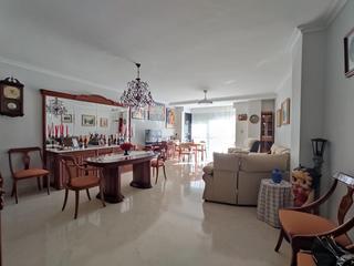 Etagenwohnung in Barrio de Patraix