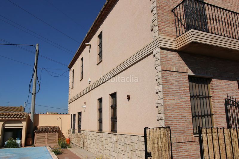 Foto 6e6bd74f-2f1a-4dbe-81b8-3ae24aff31b2. Casa amb piscina a Saboya Alboraya